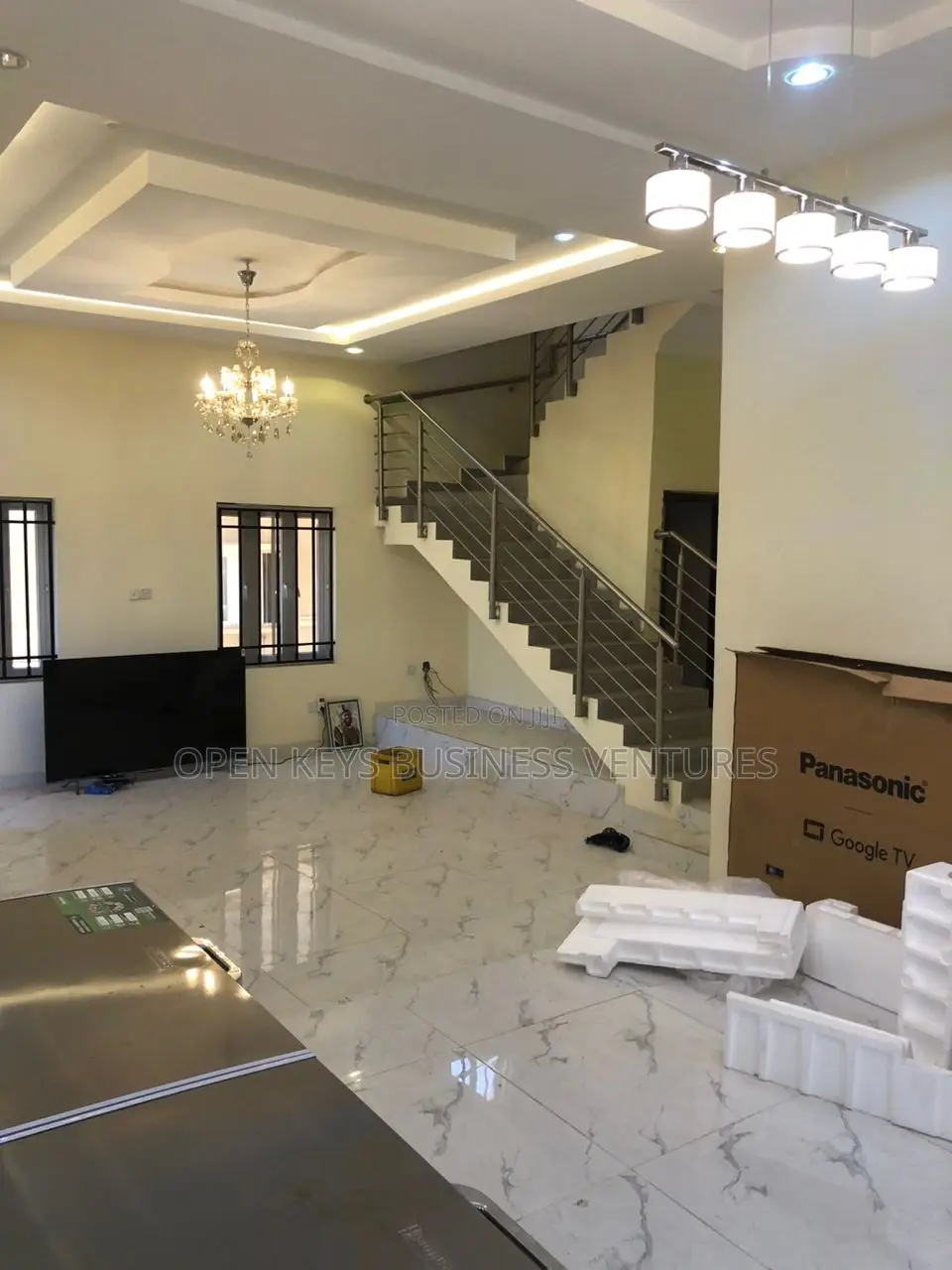 Furnished 5bdrm Duplex in Oliver Court, Agodi for rent in Agodi