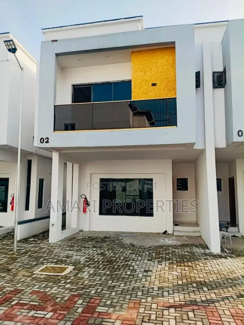 3bdrm Duplex in Sangotedo, Off Lekki-Epe Expressway for rent in Off Lekki-Epe Expressway