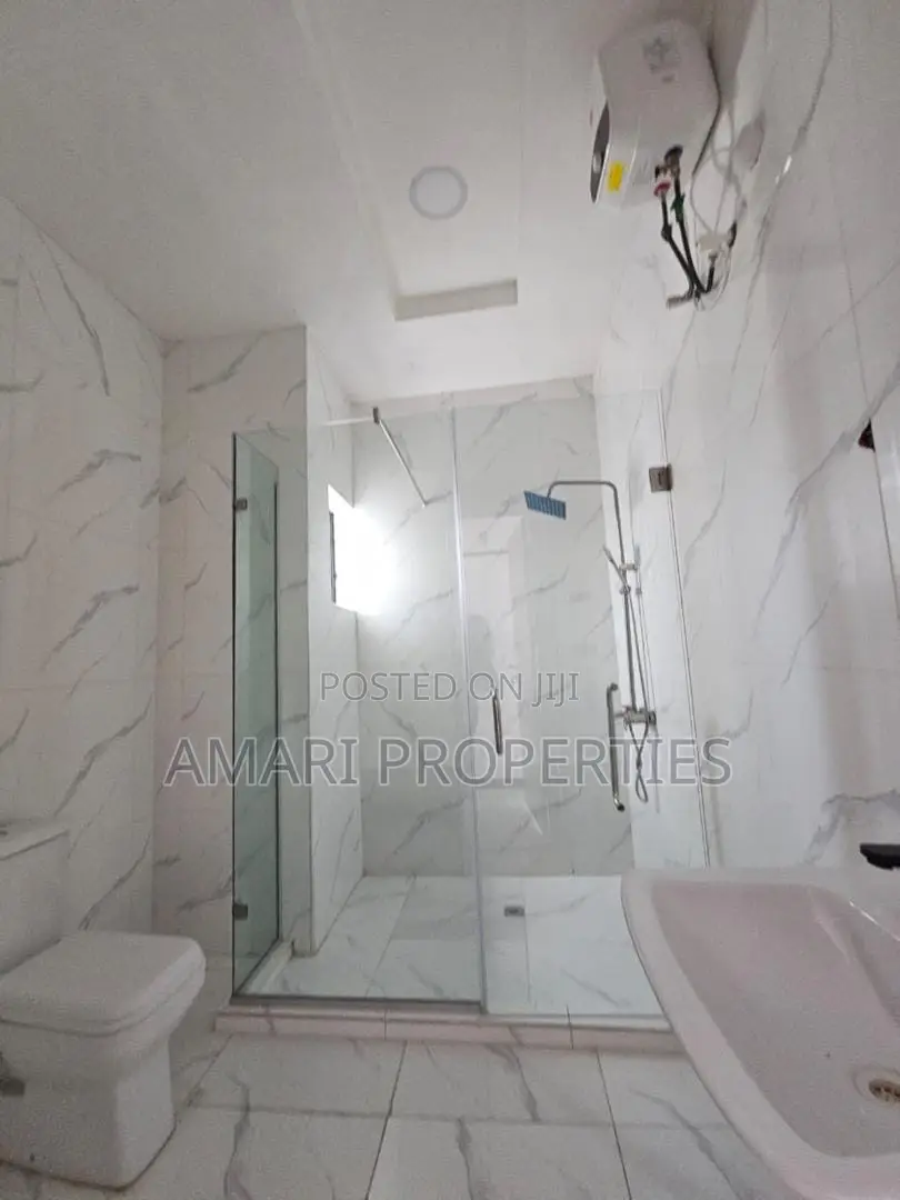 3bdrm Duplex in Sangotedo, Off Lekki-Epe Expressway for rent in Off Lekki-Epe Expressway