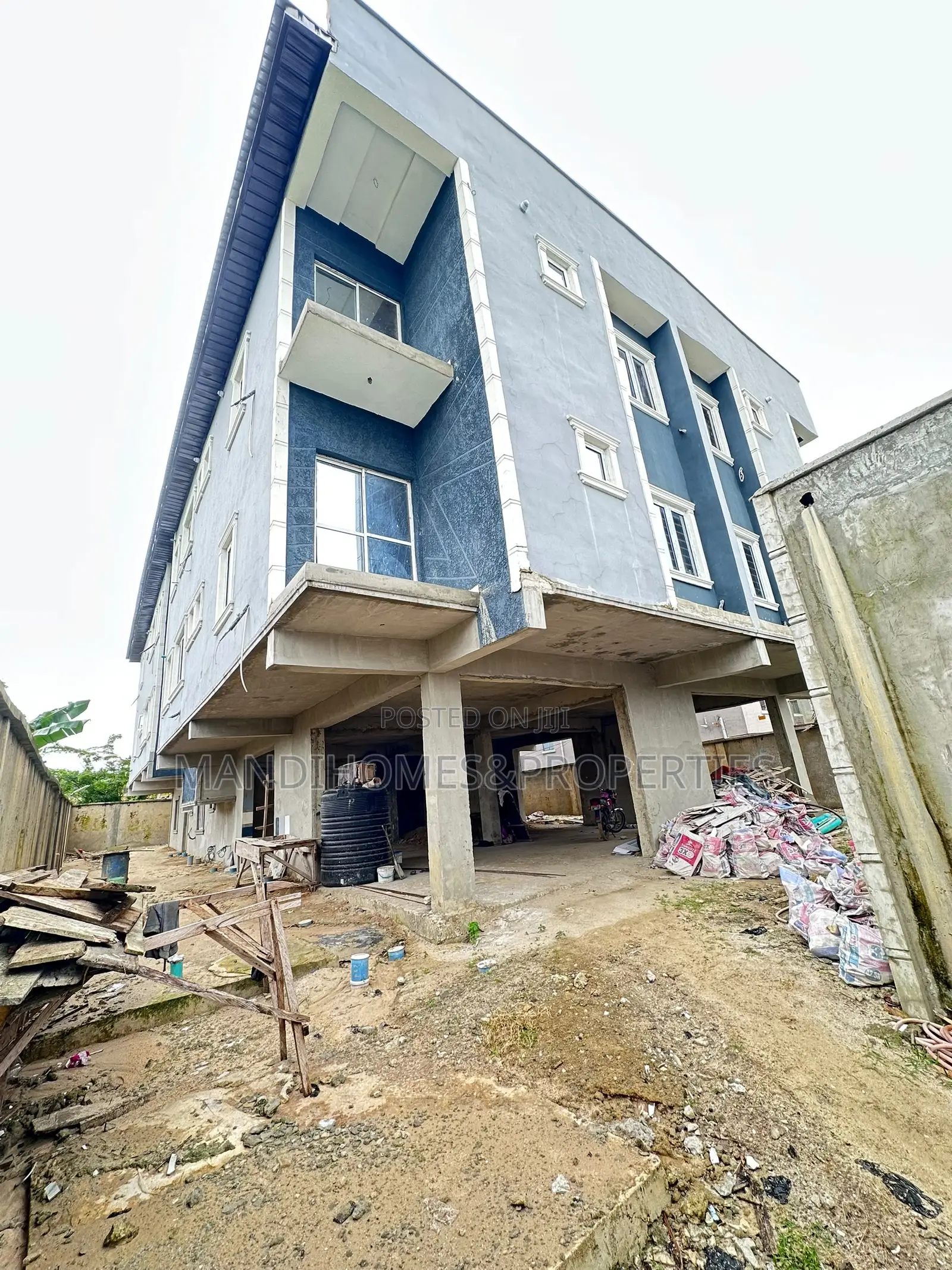 2bdrm Block of Flats in Sangotedo for sale in Sangotedo