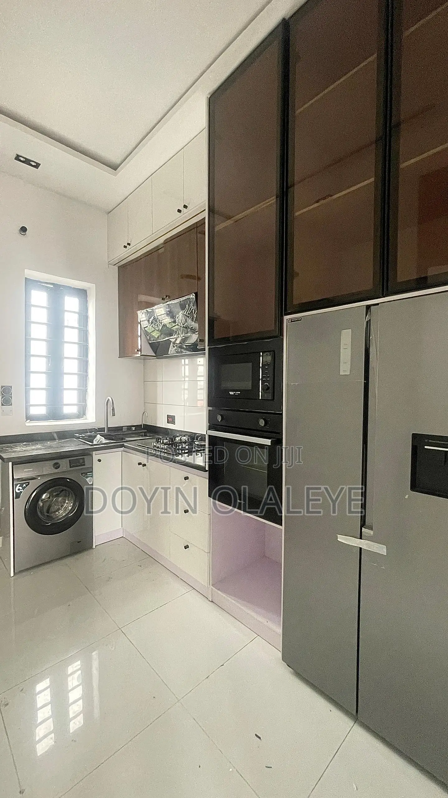 3bdrm Duplex in Ikota for sale in Ikota