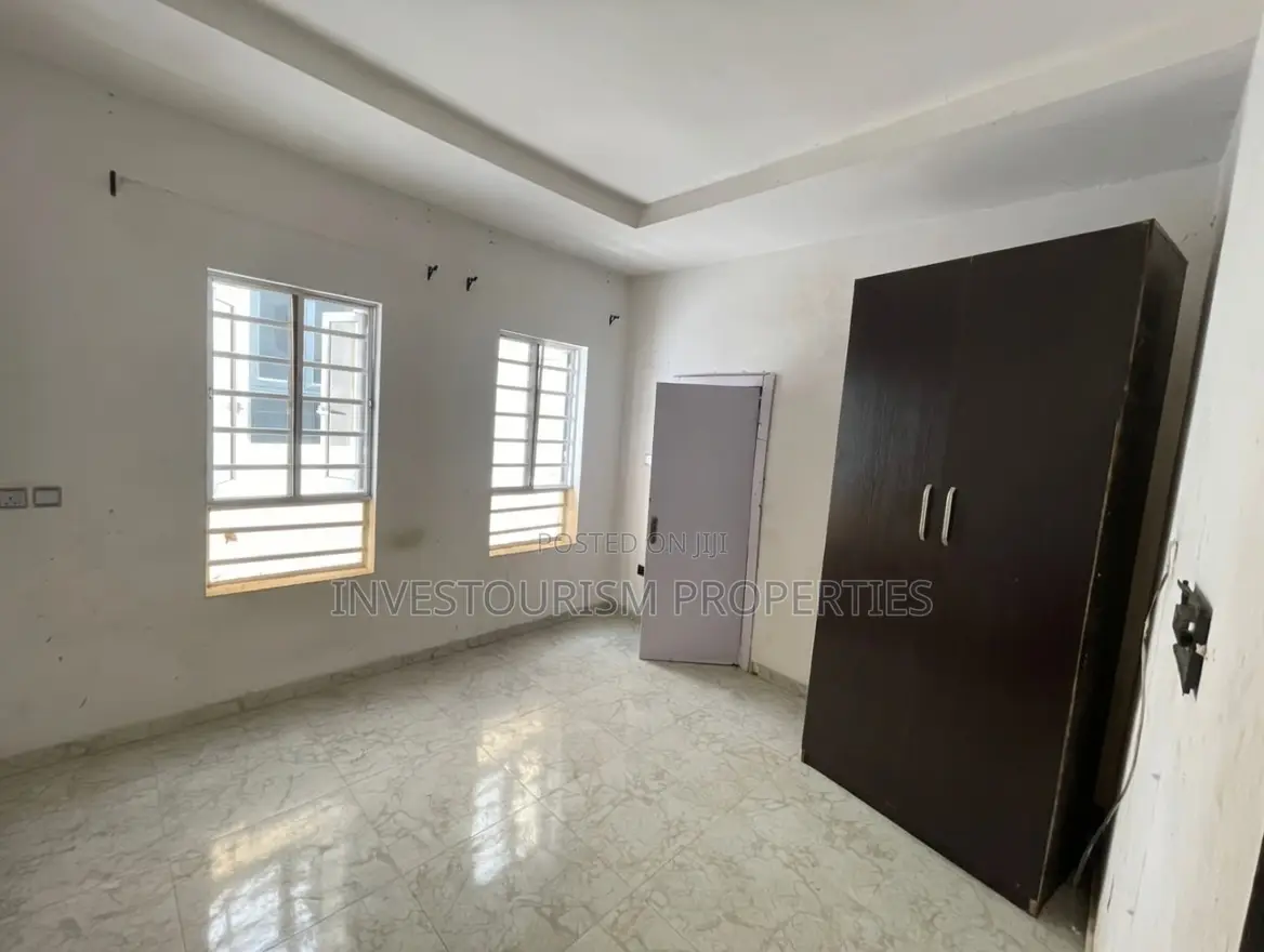 4bdrm Duplex in Osapa london for sale in Osapa london