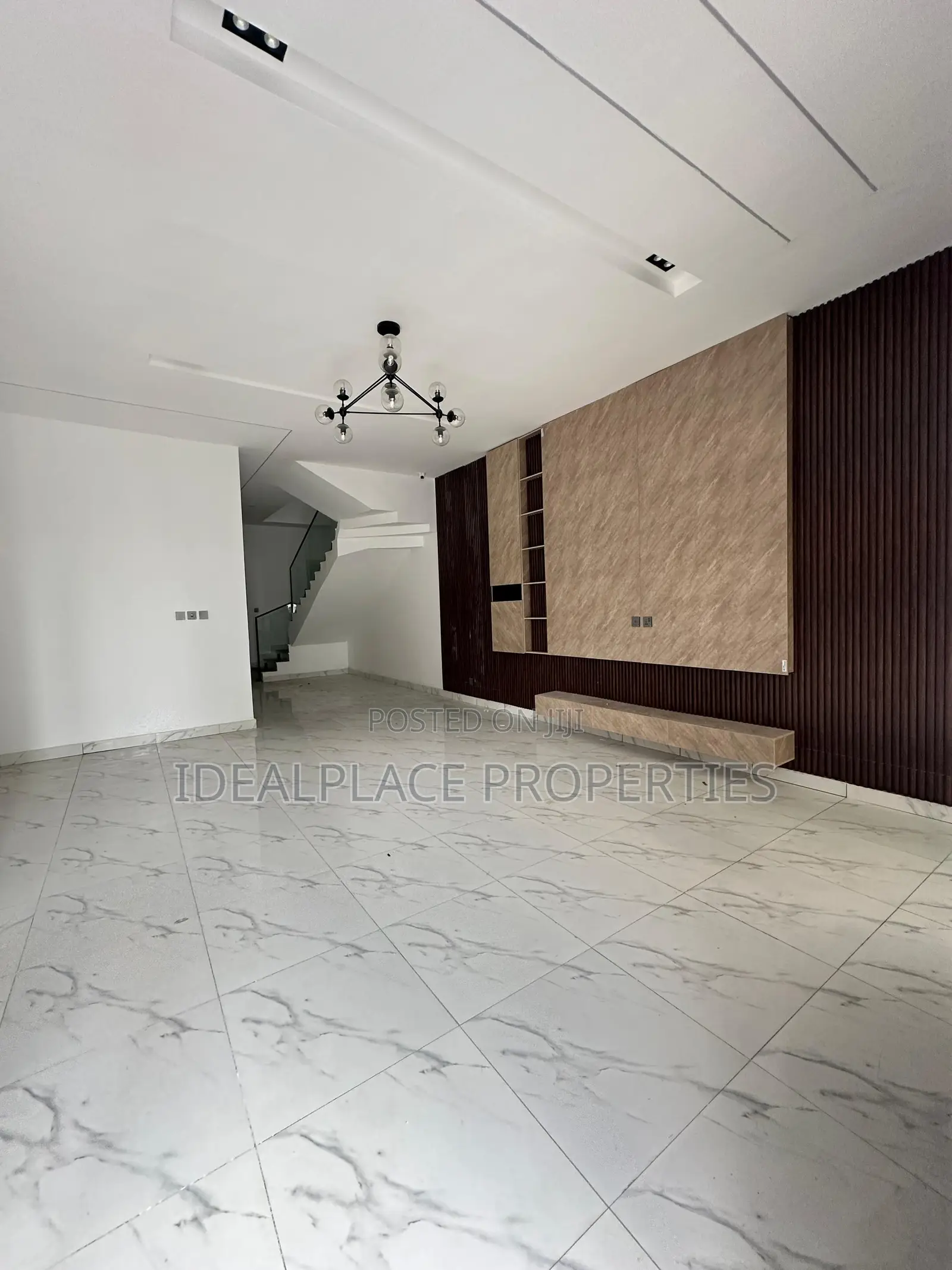 4bdrm Duplex in Lekki for sale in Lekki