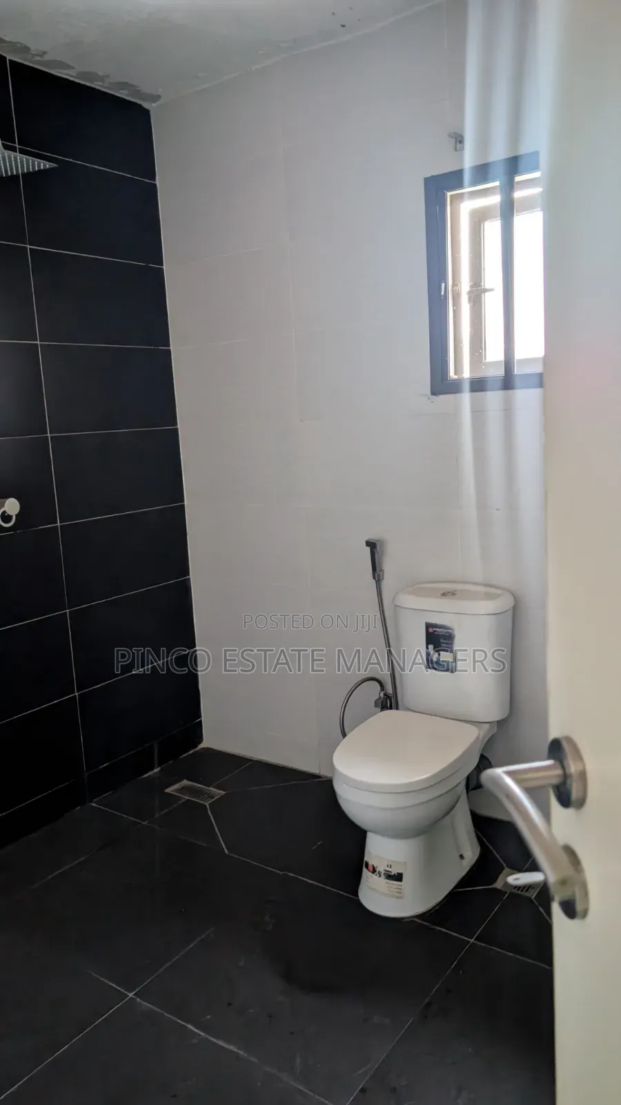 4bdrm House in Wuse for sale in Wuse 2