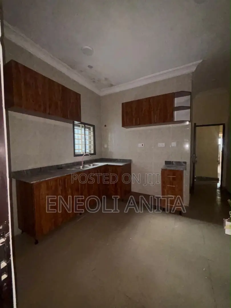 3bdrm Block of Flats in Idu for rent in Idu