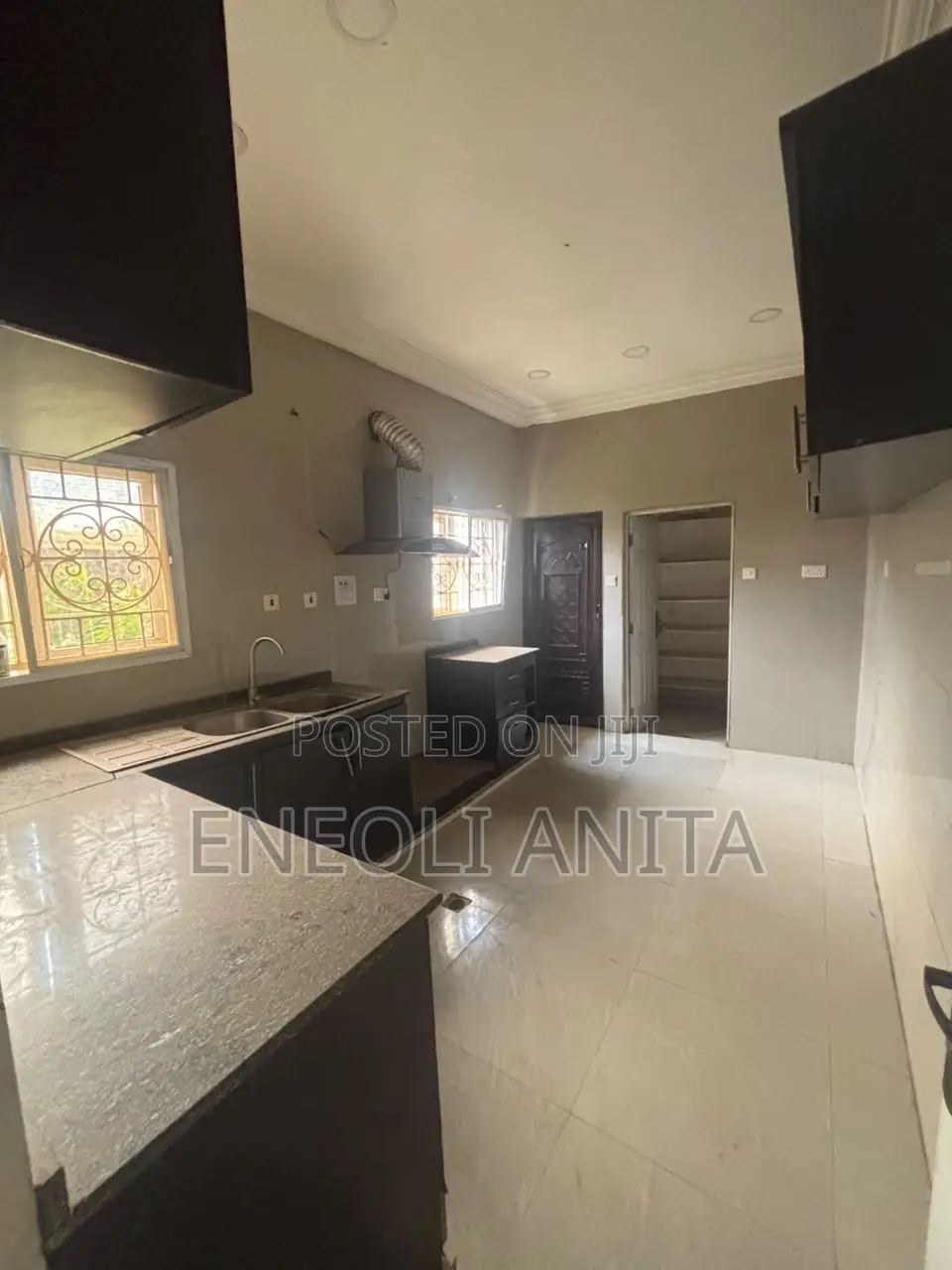 4bdrm Duplex in Idu for sale in Idu