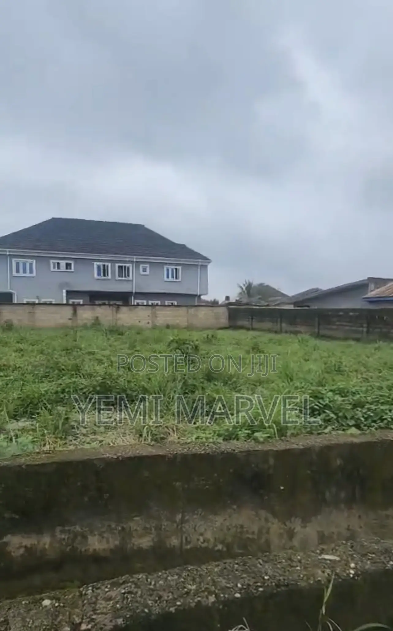 1,250sqm of Land at Adetokun (Via Bitemore/Abula Palace Route) in Ologuneru