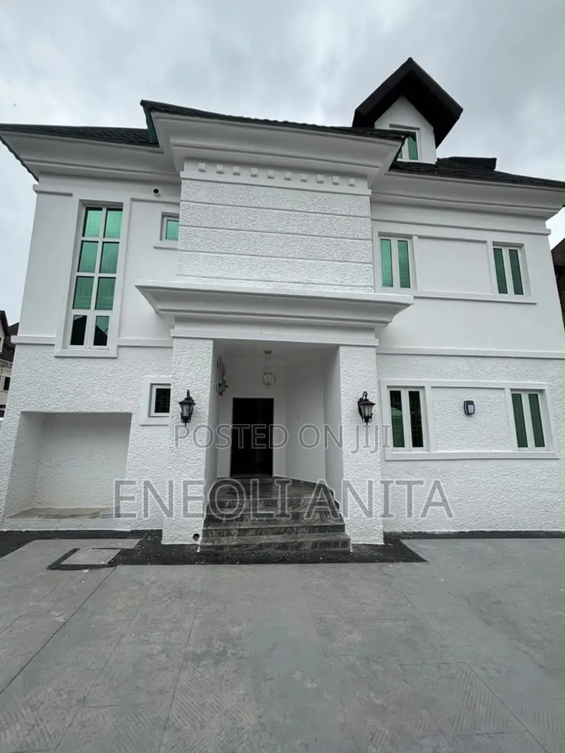 5bdrm Duplex in Idu for sale in Idu