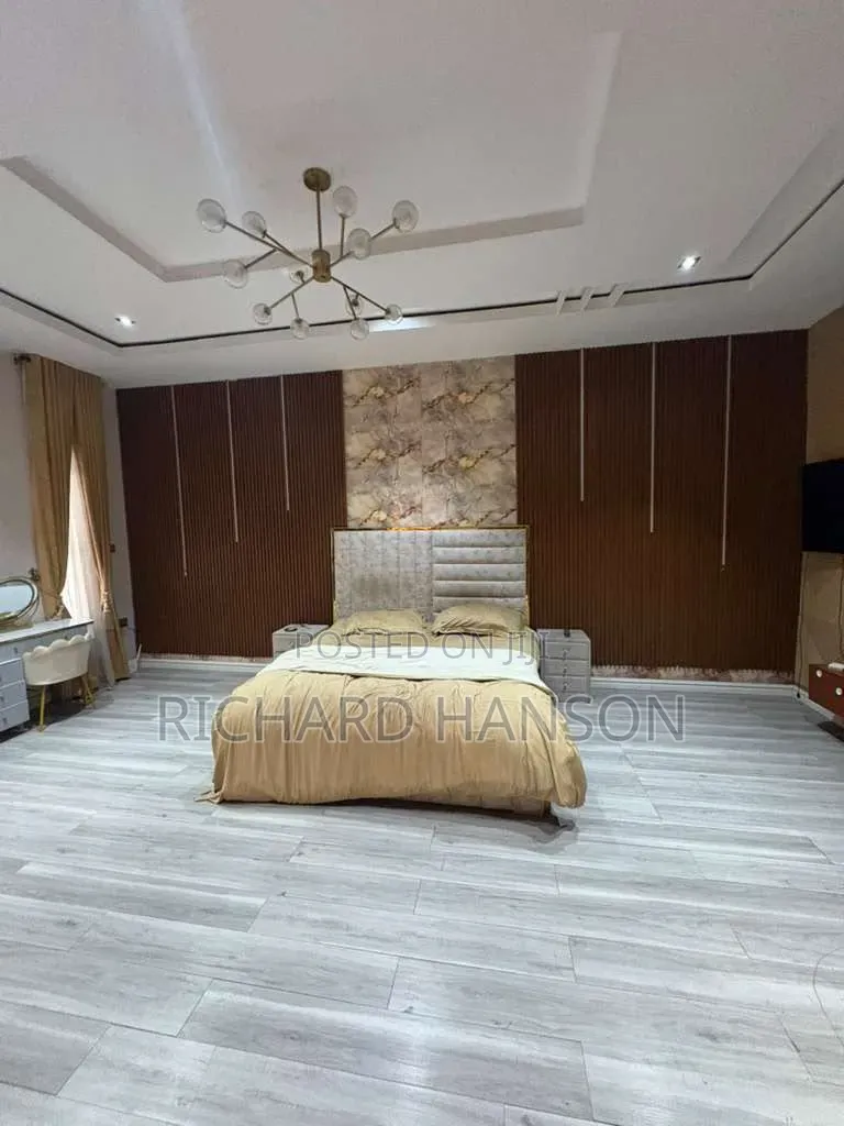 Furnished 4bdrm Duplex in Secured, Thomas Estate for rent in Thomas Estate