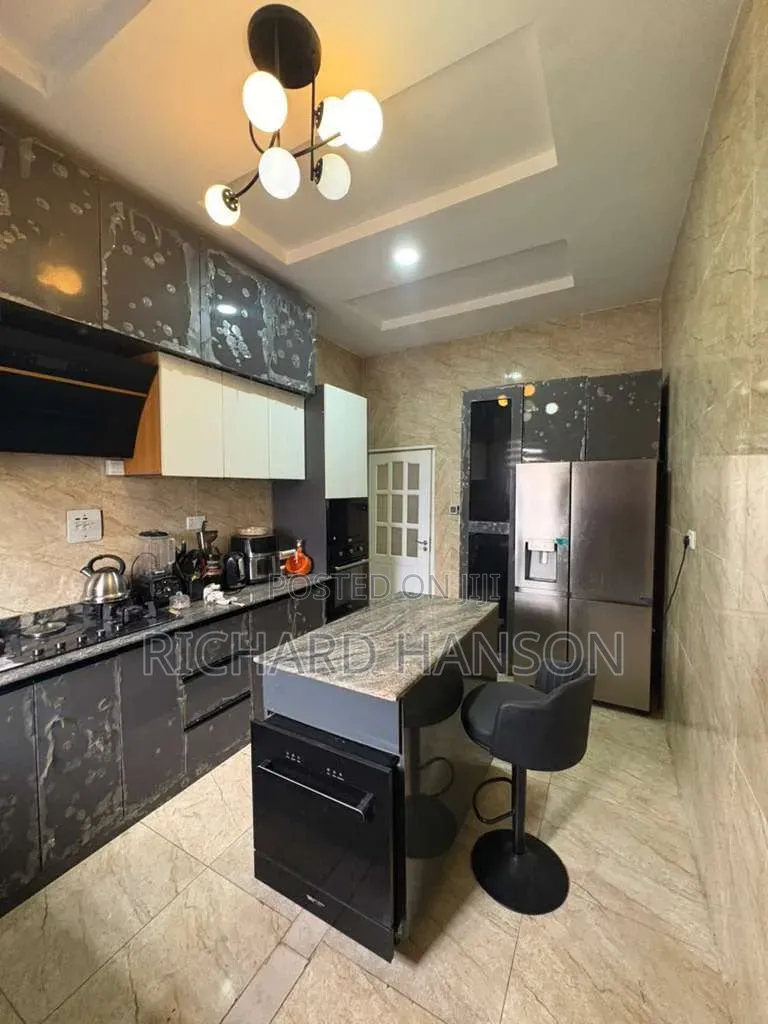 Furnished 4bdrm Duplex in Secured, Thomas Estate for rent in Thomas Estate