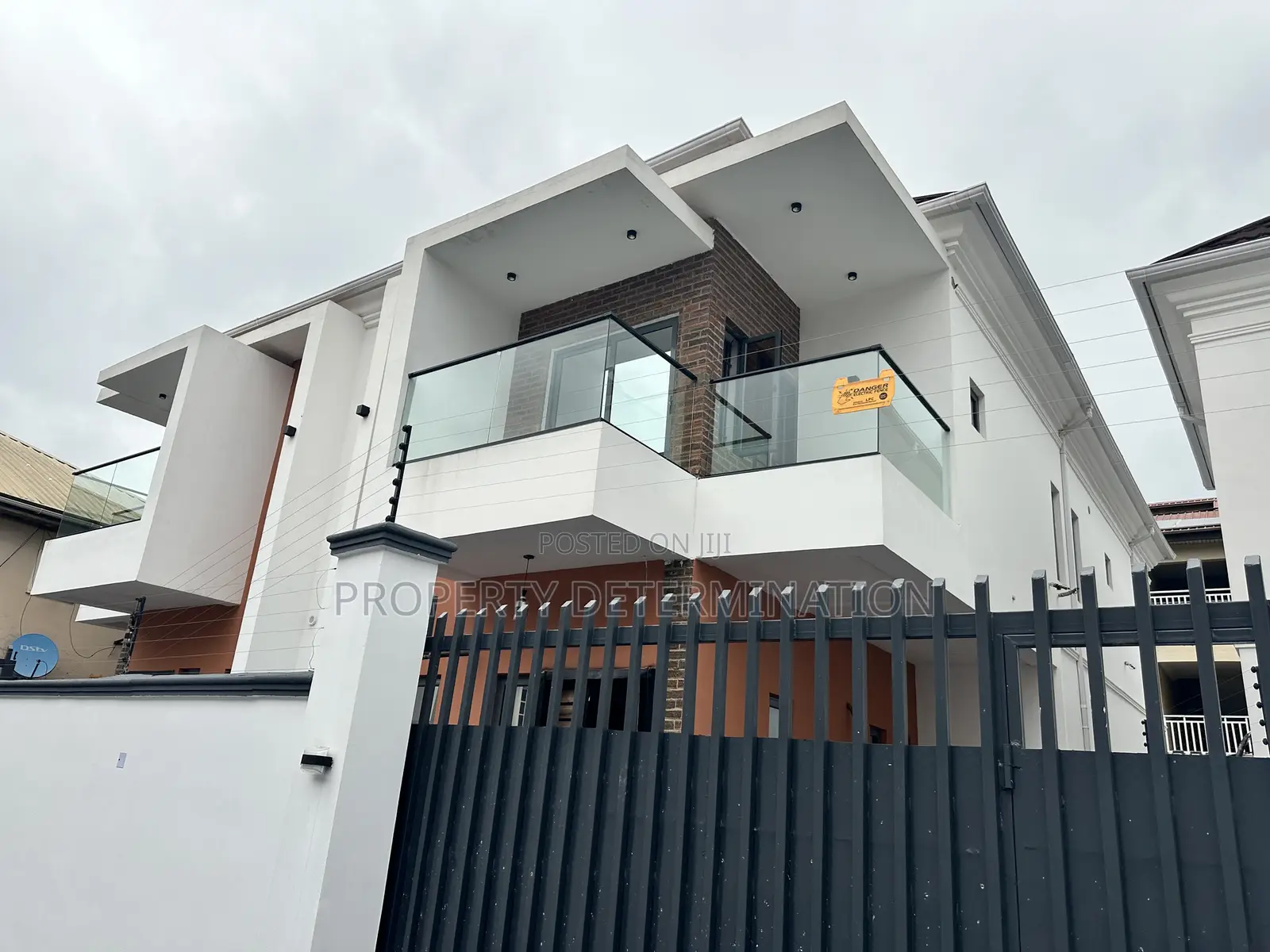 4bdrm Duplex in Magodo Gra for sale in Magodo