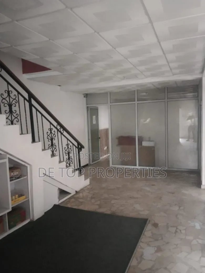 7 Bedroom Semi Detached Duplex for Rent in Lekki Phase 1