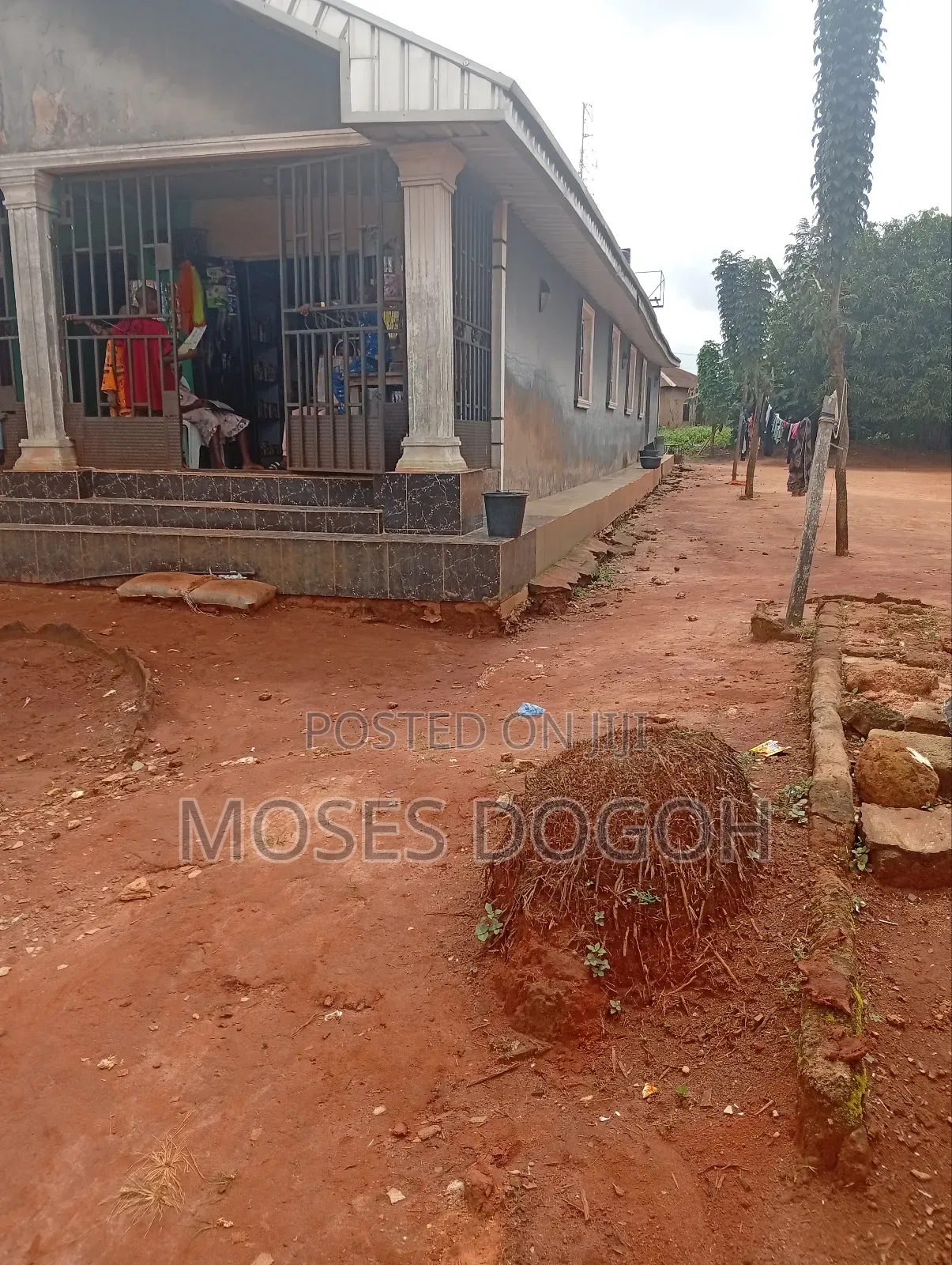Furnished 11bdrm House in Benin City for sale in Benin City