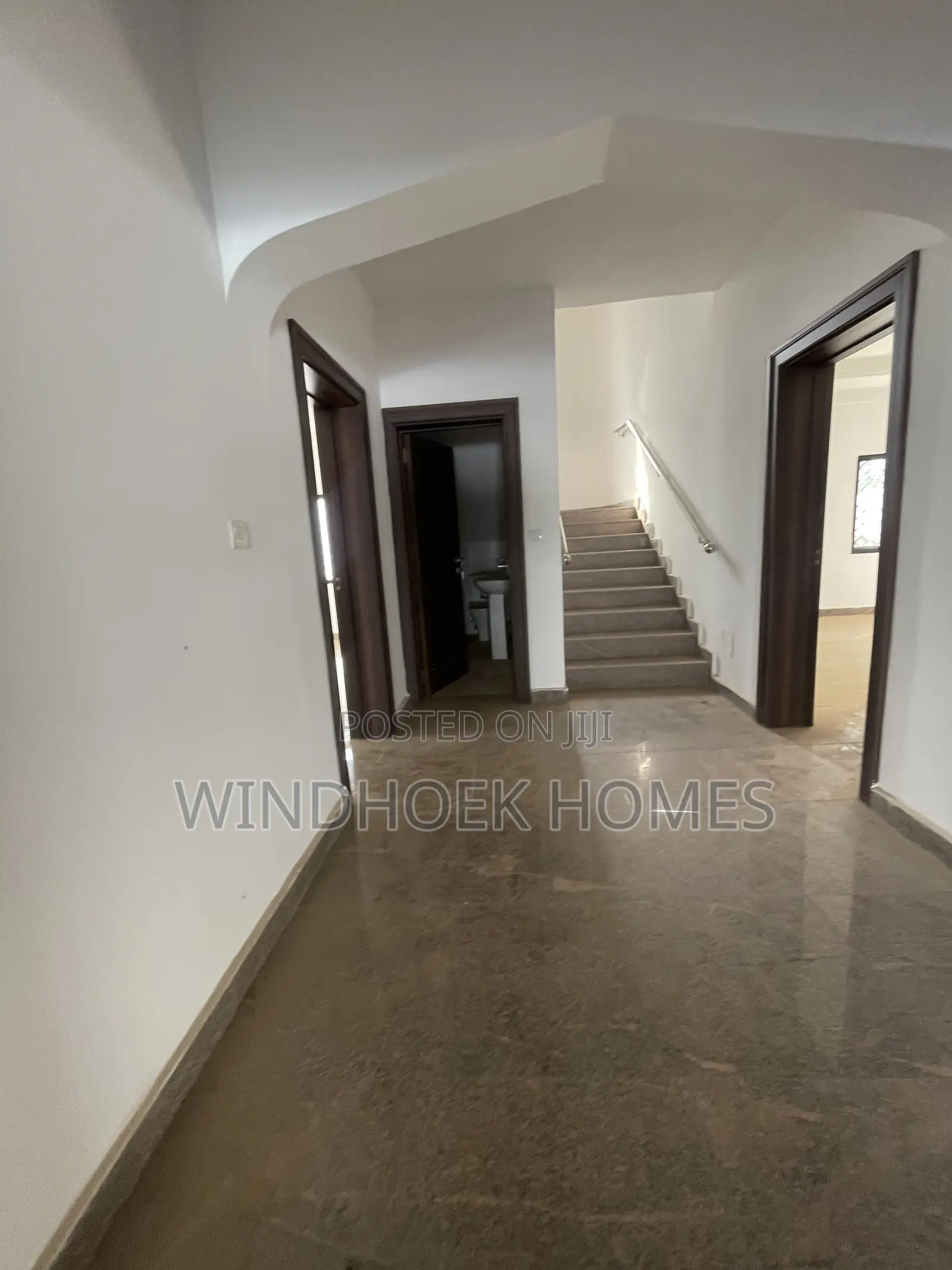 Well Renovated 2units of 6 Bedrooms Fully Detached Duplexes With Bq in Maitama
