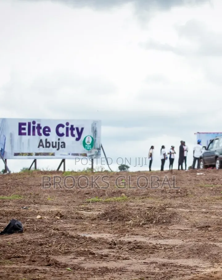 Estate Land at Pyakasa Lugbe for Sale in Sabon Lugbe