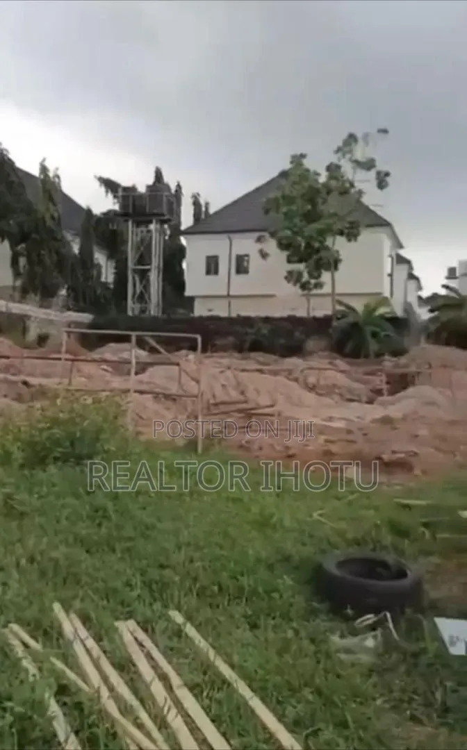 1000sqm, Residential, FCDA R of O and Tarred Road in Apo Resettlement