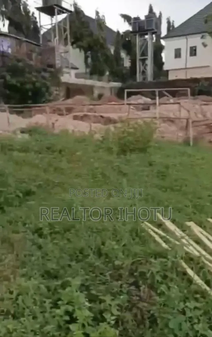 1000sqm, Residential, FCDA R of O and Tarred Road in Apo Resettlement