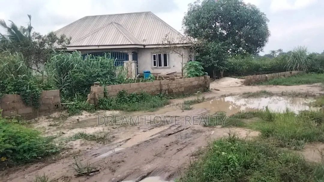 Instant Buy and Build One Plot of Land at IVY's Court 465 SQM in Port-Harcourt