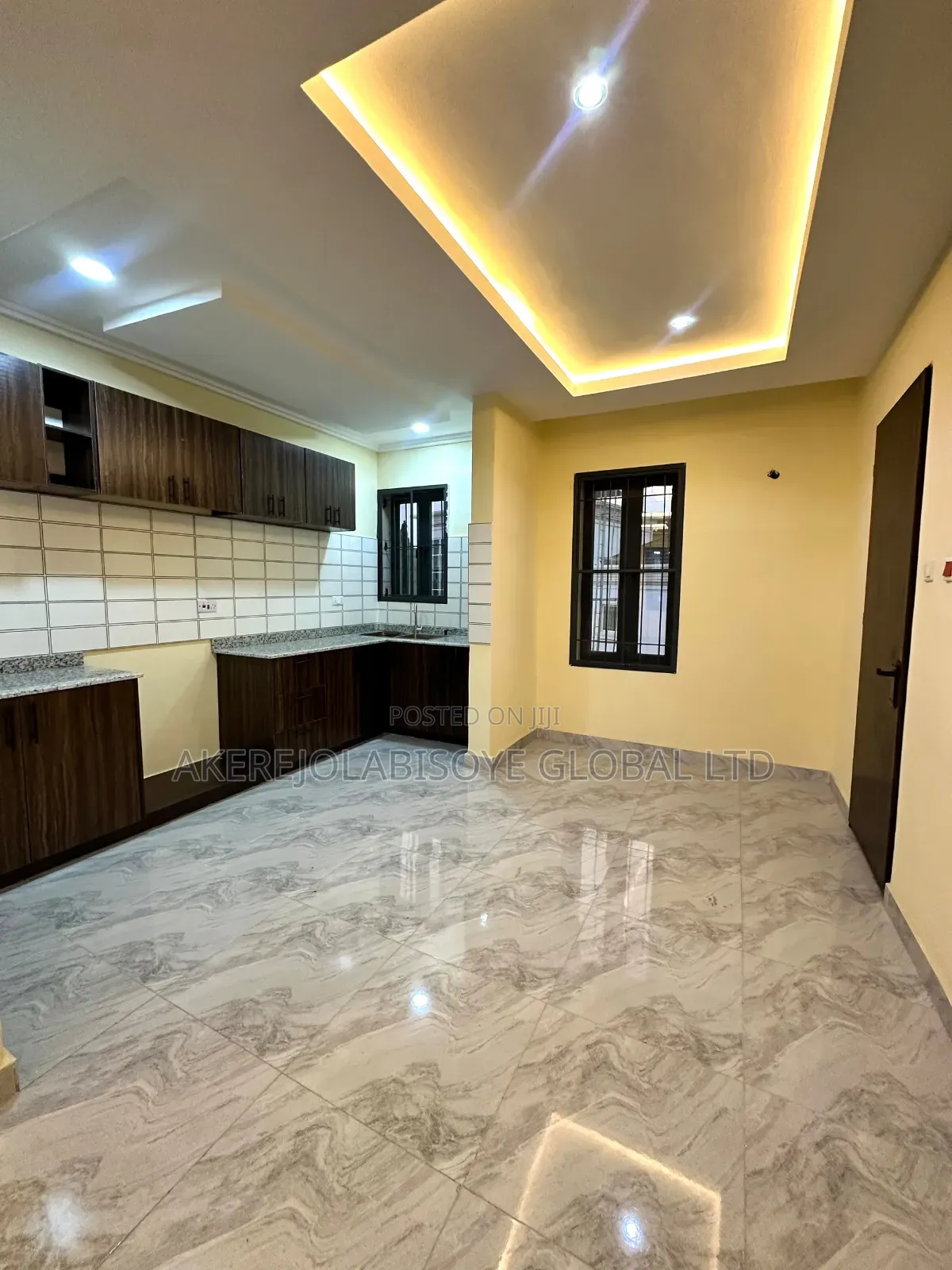 2bdrm Apartment in Gwarinpa Main, Life Camp for rent in Life Camp
