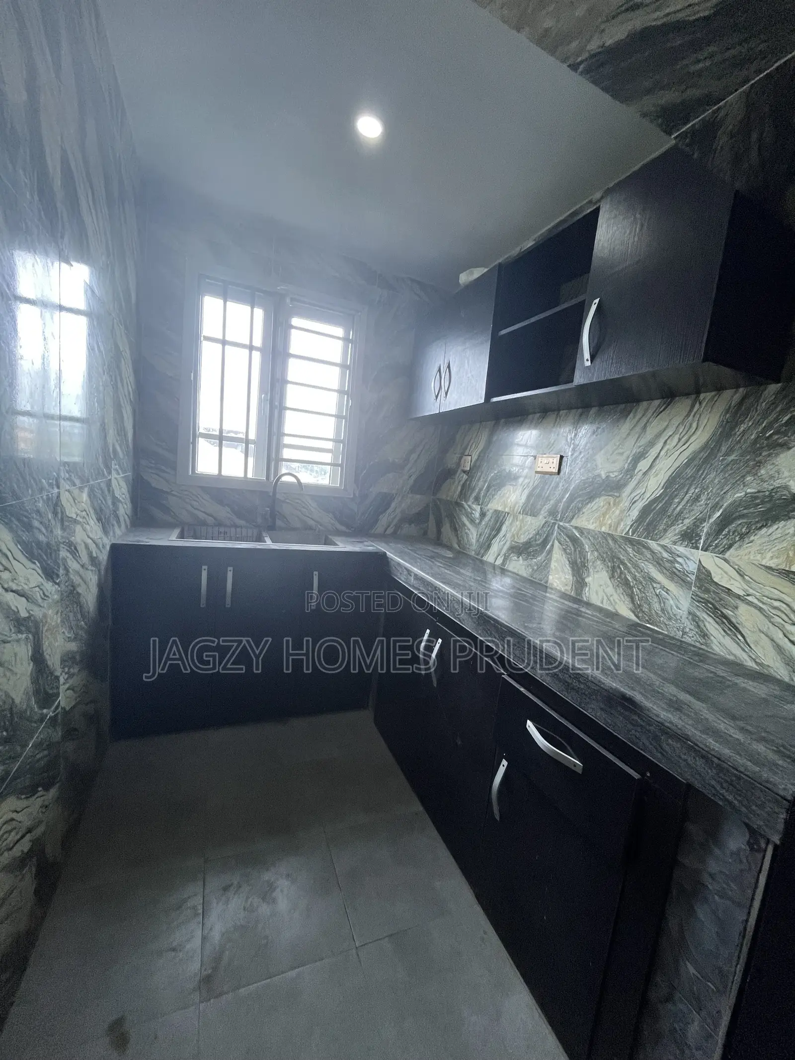 3bdrm Apartment in Seaside, Ajah for rent in Ajah