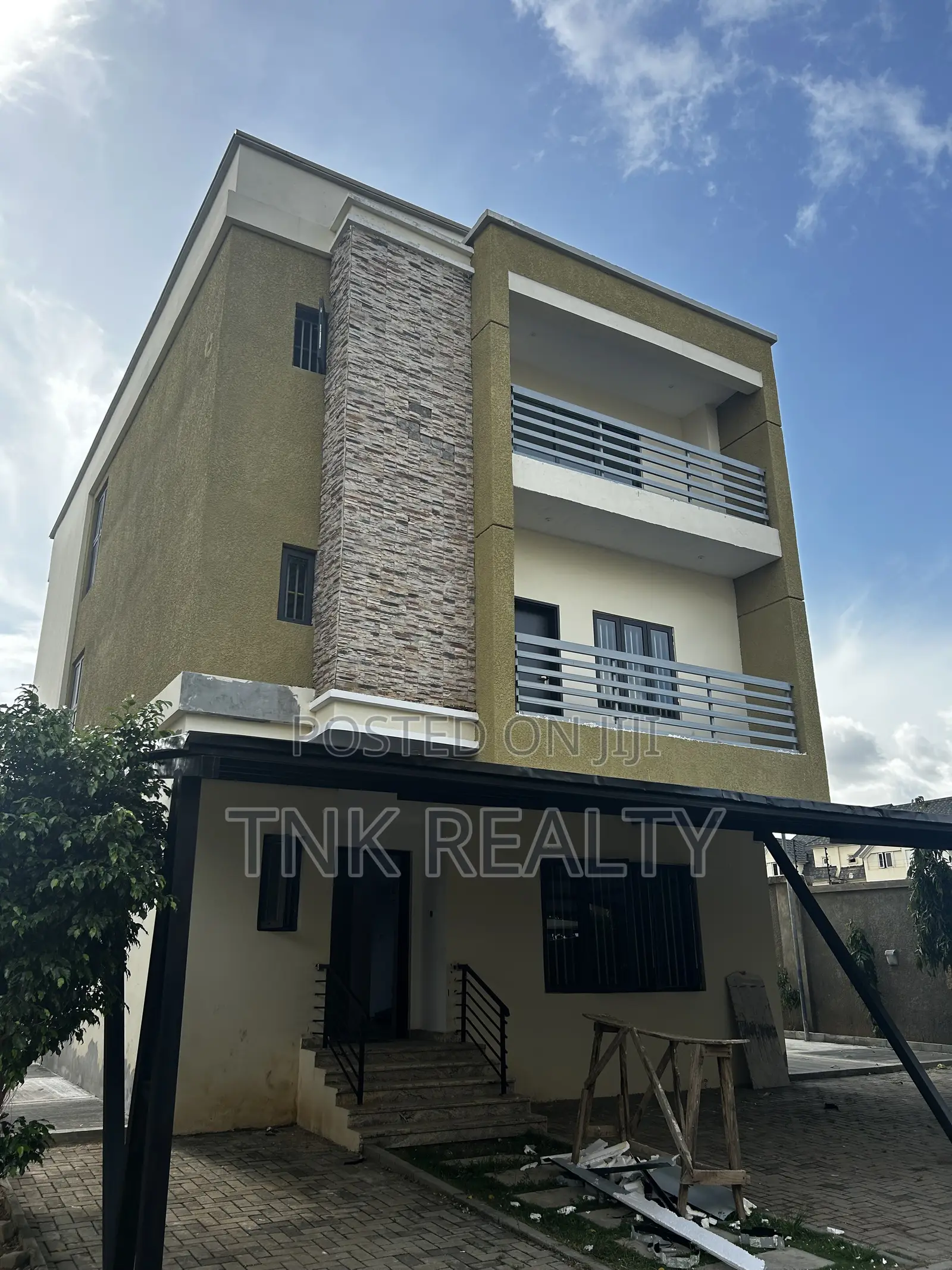 Furnished 4bdrm Duplex in Kado for rent in Kado
