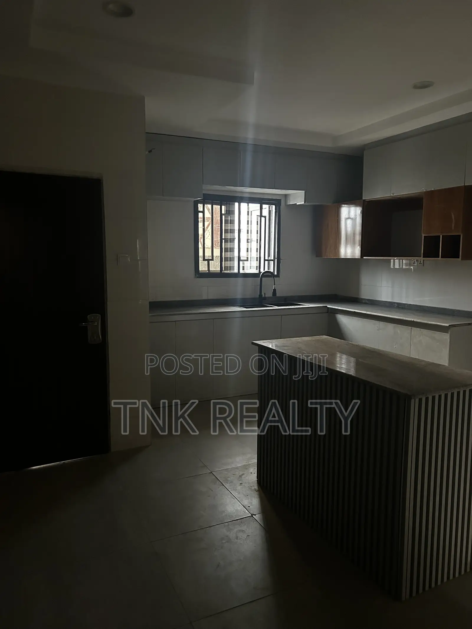 4bdrm Duplex in Mabushi for sale in Mabushi