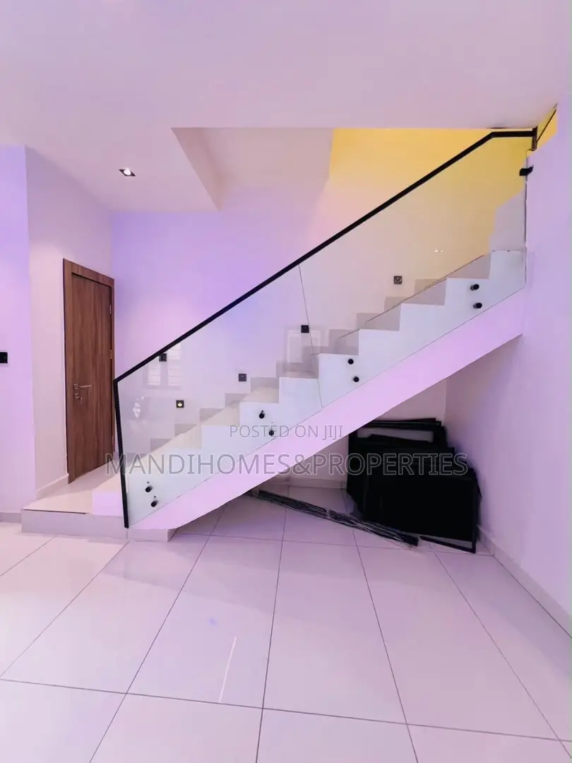4bdrm Duplex in Ajah for sale in Ajah