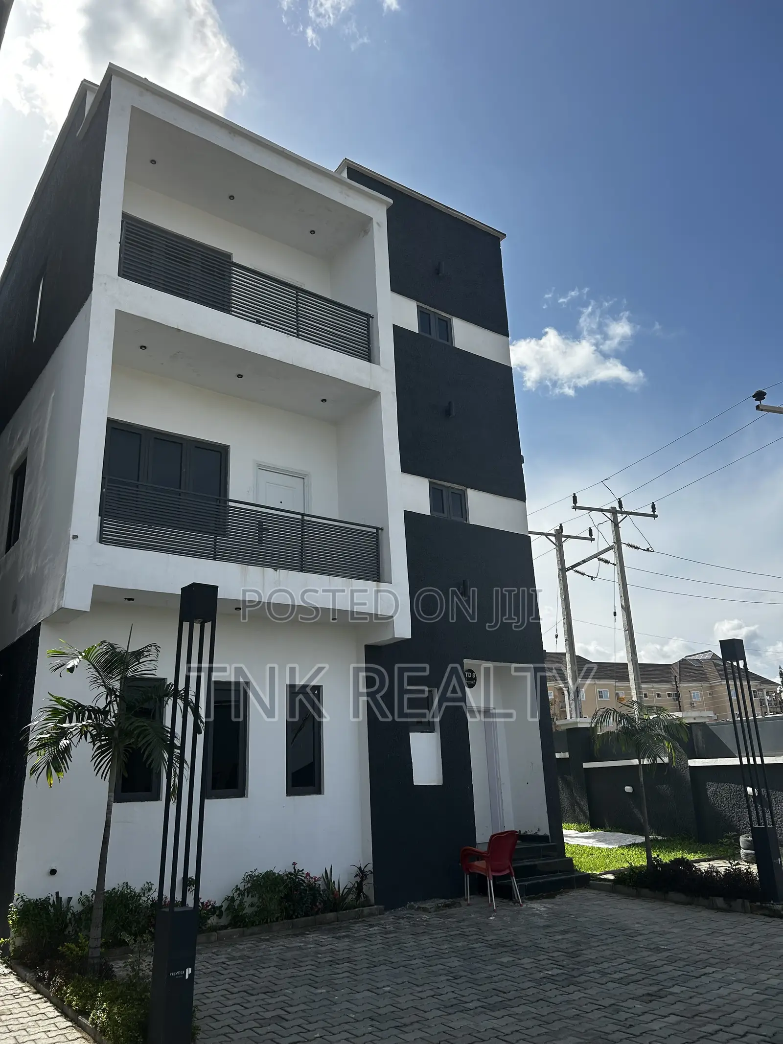 Furnished 4bdrm Duplex in Kado for sale in Kado