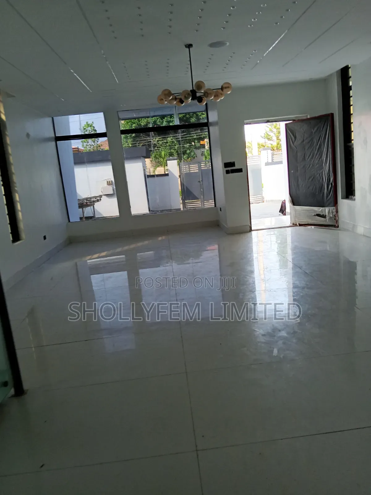 Furnished 5bdrm Duplex in Ikota Gra, Lekki Phase 2 for sale in Lekki Phase 2
