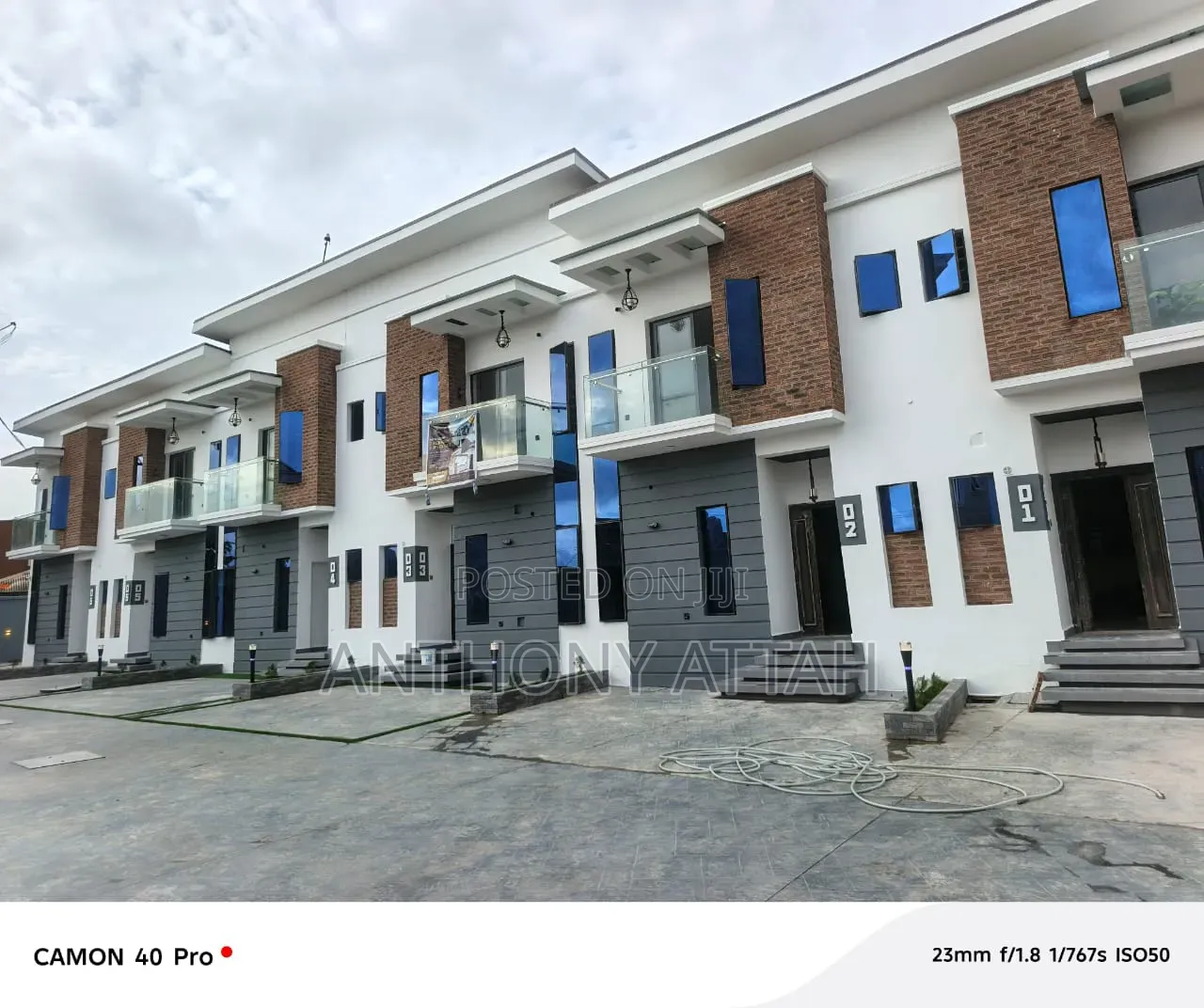 Furnished 12bdrm Duplex in Heris, Igando / Ikotun/Igando for sale in Igando / Ikotun/Igando