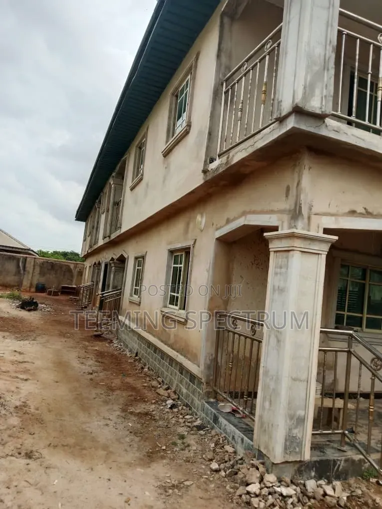 3bdrm House in Benin City for sale in Benin City