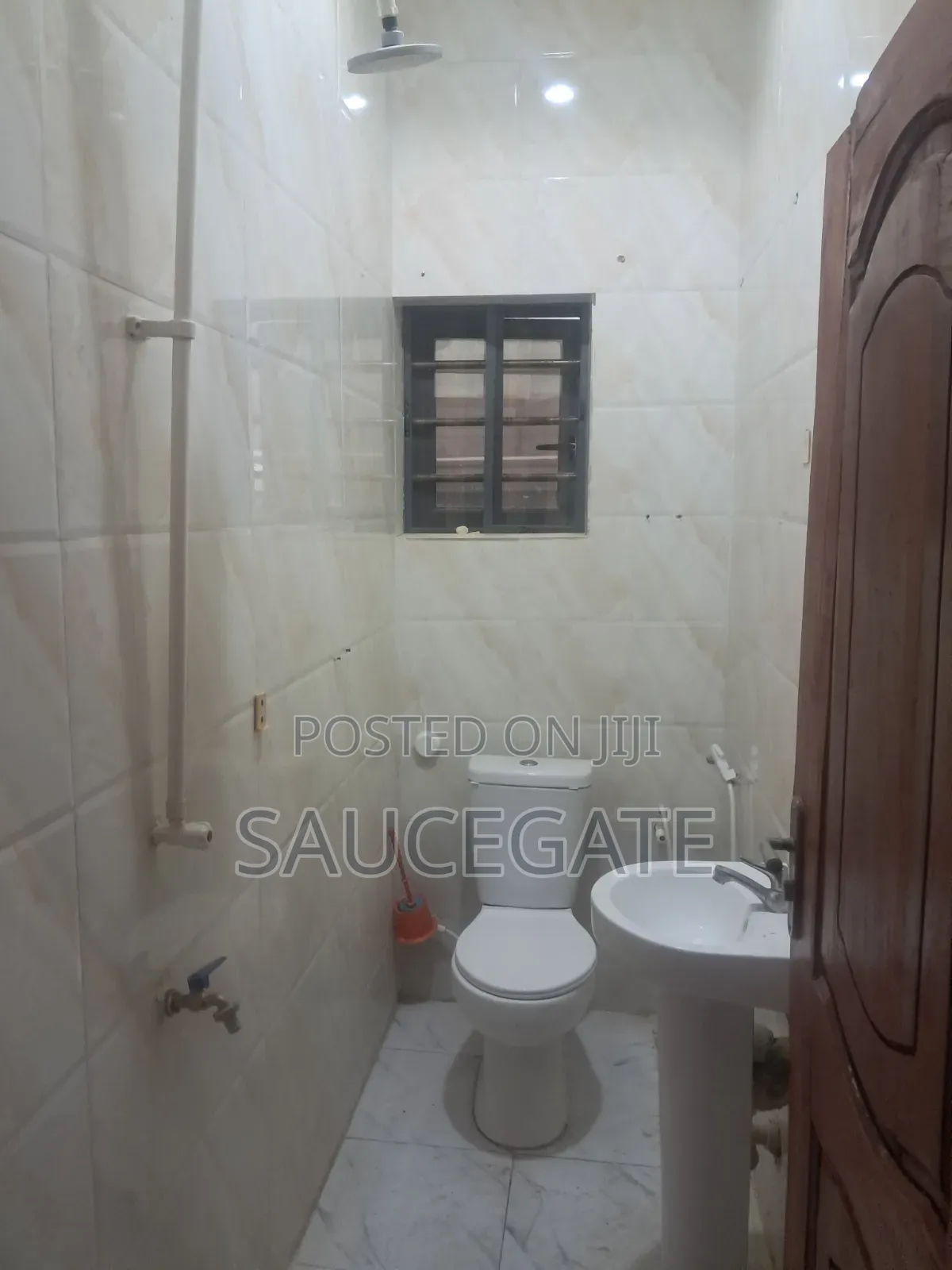 1bdrm Apartment in Abuleado for rent in Abule Ado