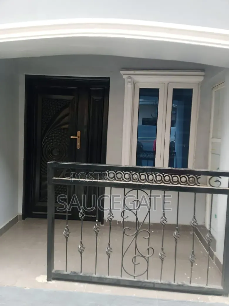 1bdrm Apartment in Abuleado for rent in Abule Ado