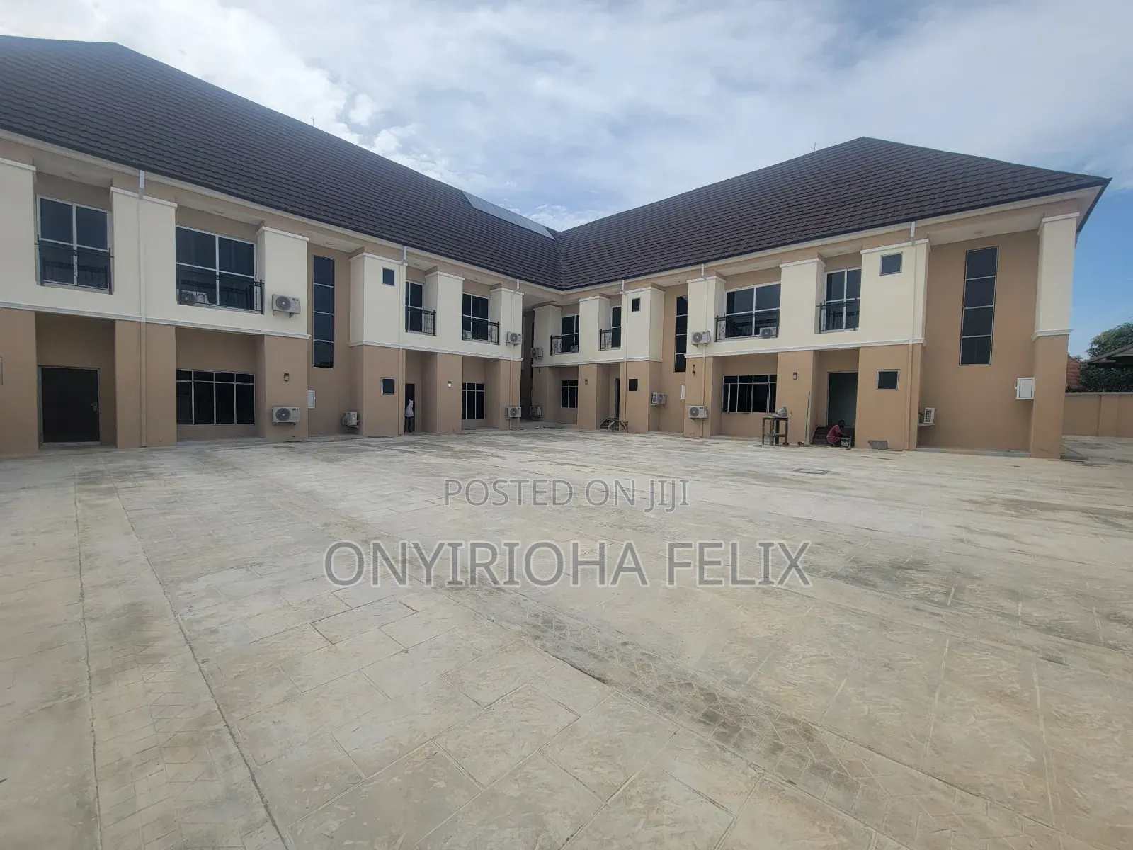 4bdrm Duplex in Lugbe Airport Road, Kiami for rent in Kiami