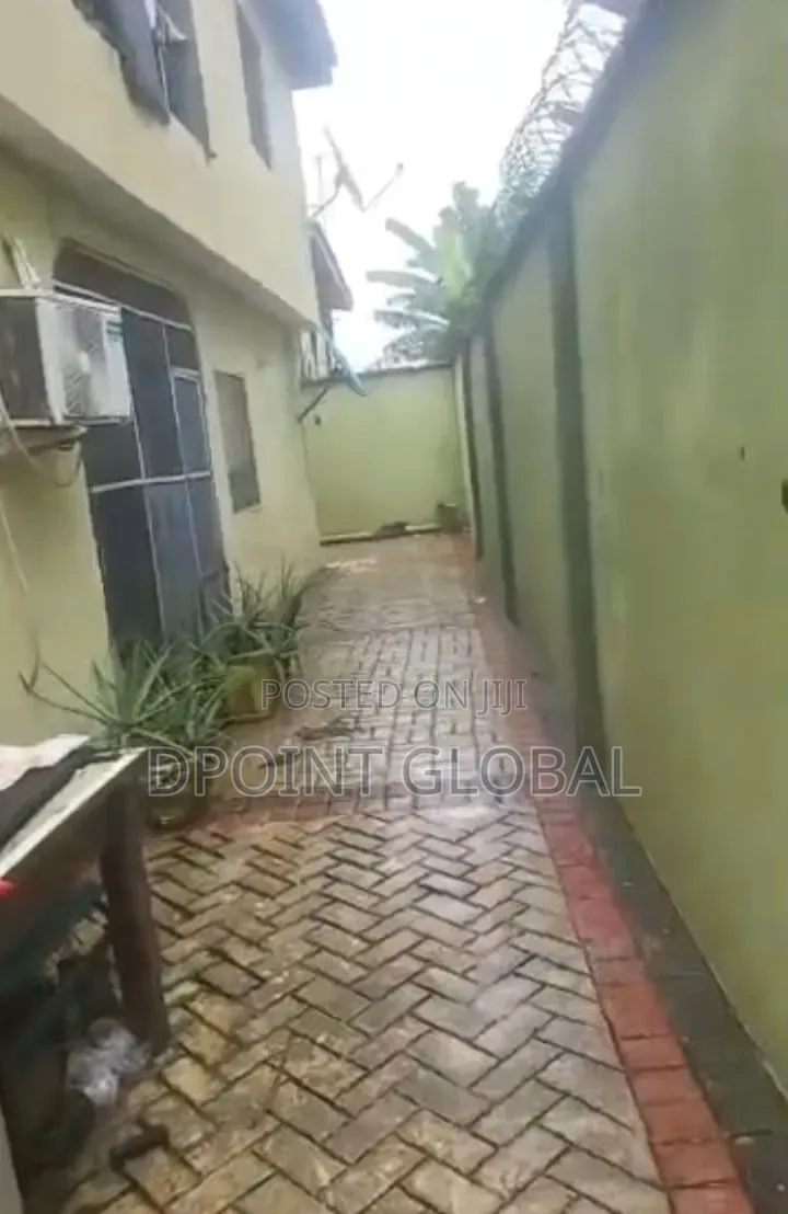 12bdrm Block of Flats in Not Estate, Ikotun / Ikotun/Igando for sale in Ikotun / Ikotun/Igando