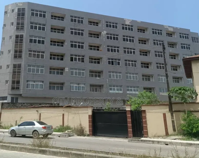 $12.5m Usd Hospital at Oniru, Victoria Island, Lagos for Sale in Victoria Island
