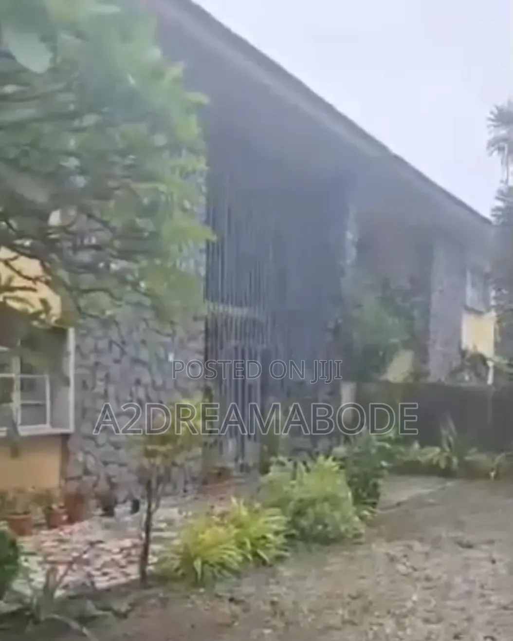 4bdrm Duplex in Ikeja Gra for sale in Ikeja GRA
