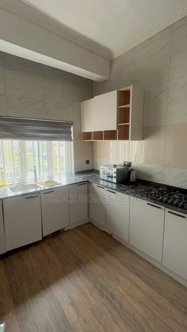 3bdrm Apartment in Lekki Phase 1 for rent in Lekki Phase 1