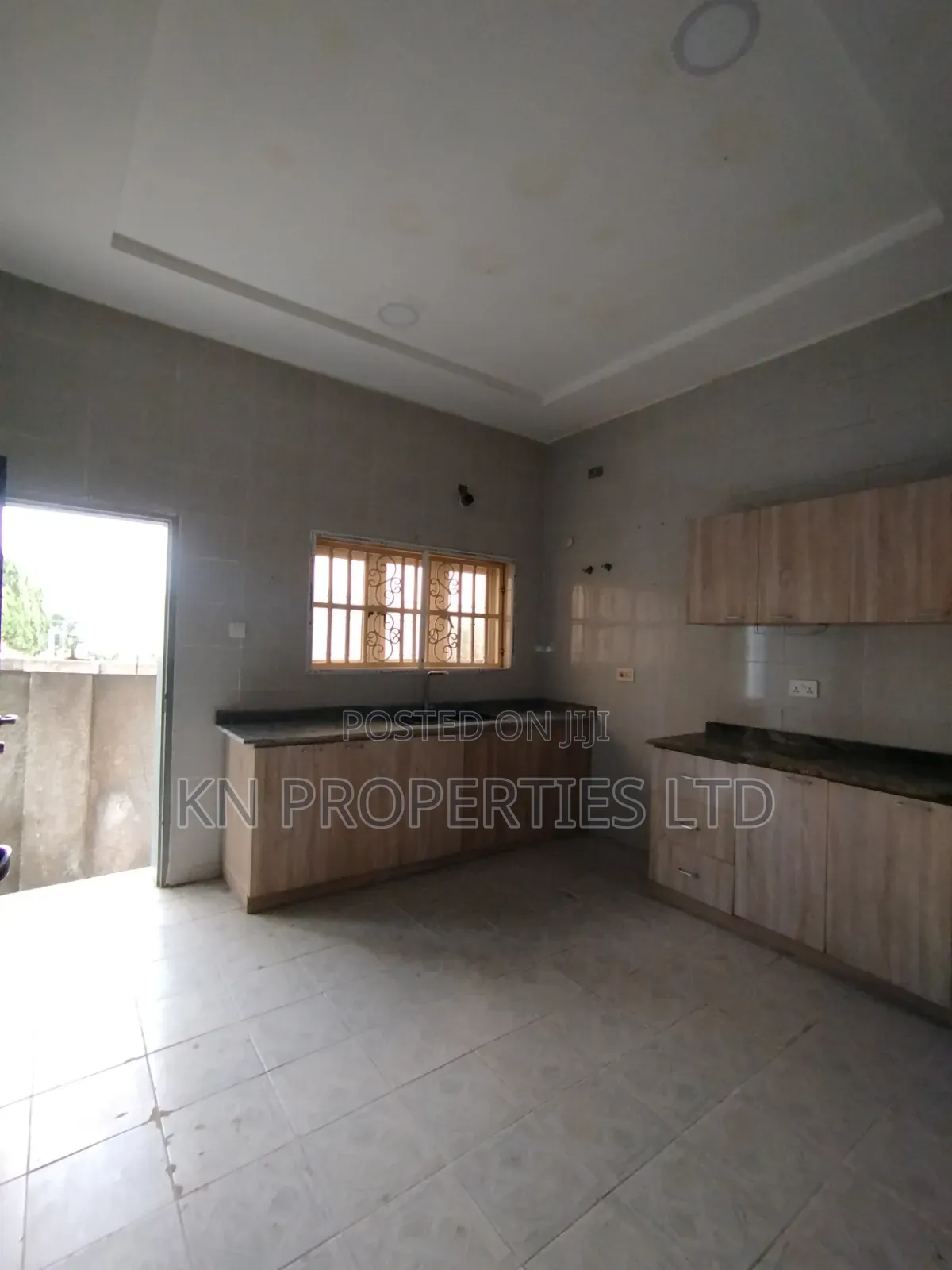 5bdrm Duplex in Guzape for rent in Guzape District