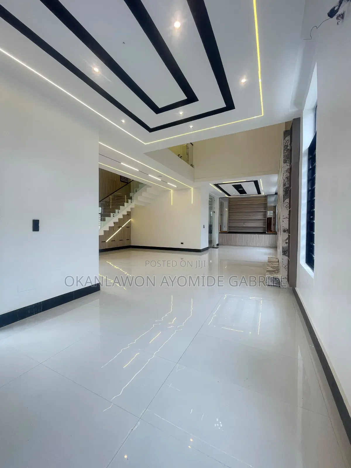 5bdrm Duplex in Sangotedo for sale in Sangotedo