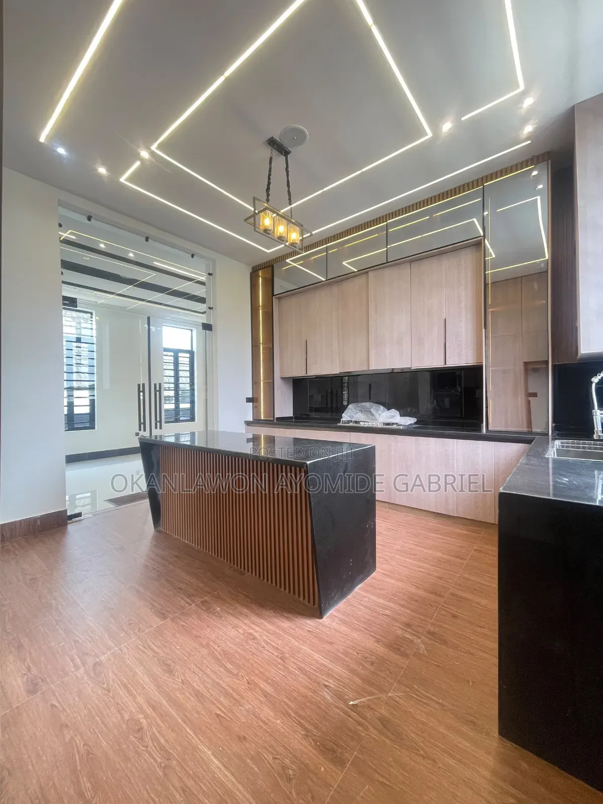 5bdrm Duplex in Sangotedo for sale in Sangotedo