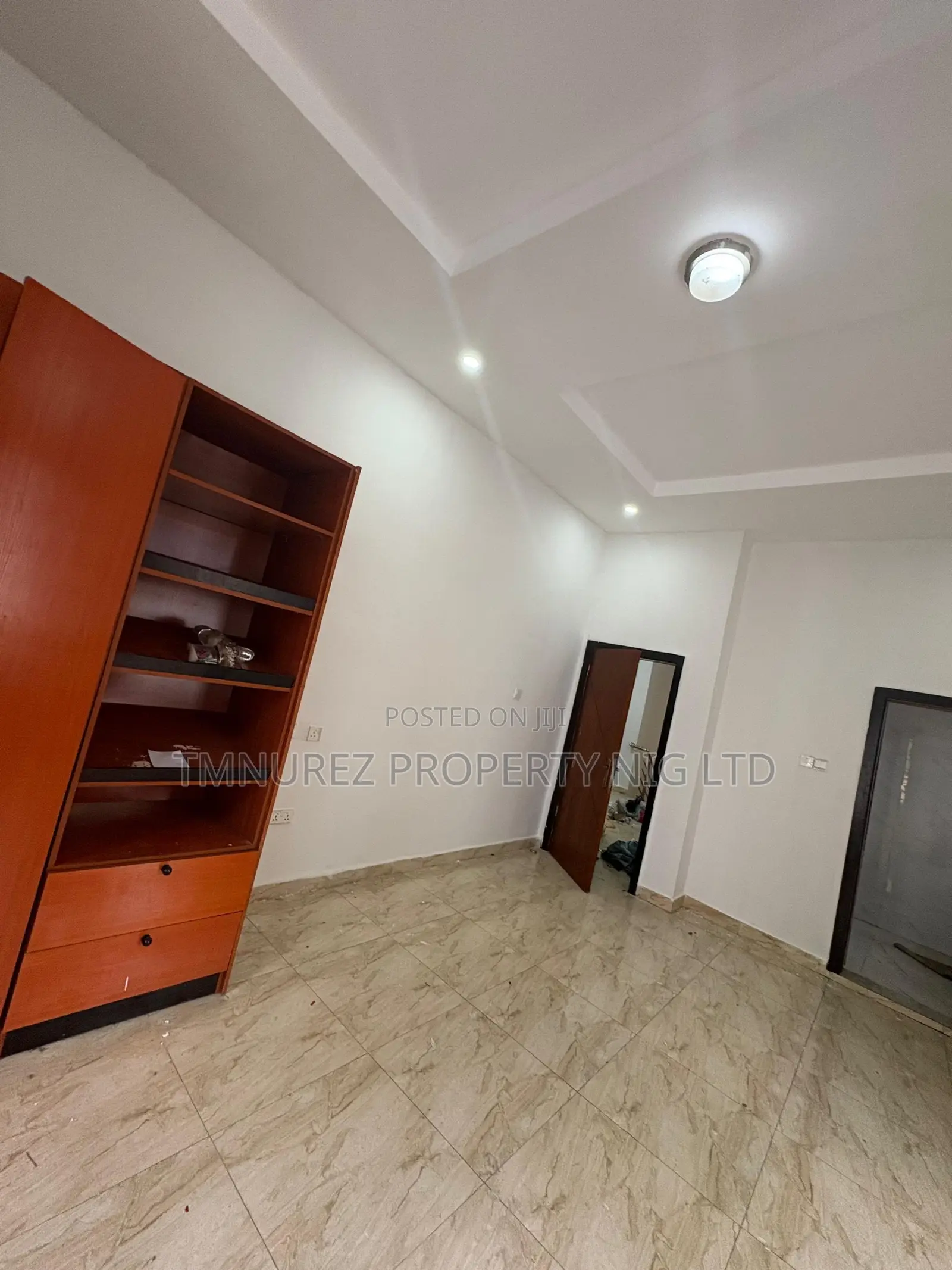 1bdrm Shared Apartment in Chevron for rent in Chevron