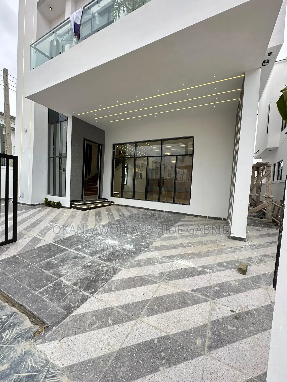 4bdrm Duplex in Lekki Palmcity for sale in Off Lekki-Epe Expressway