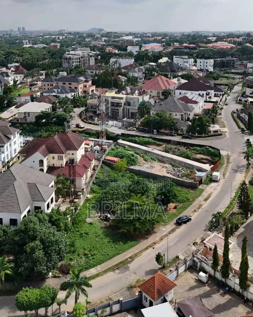 1,300 SQM of Residential Land in Maitama for Sale in Maitama