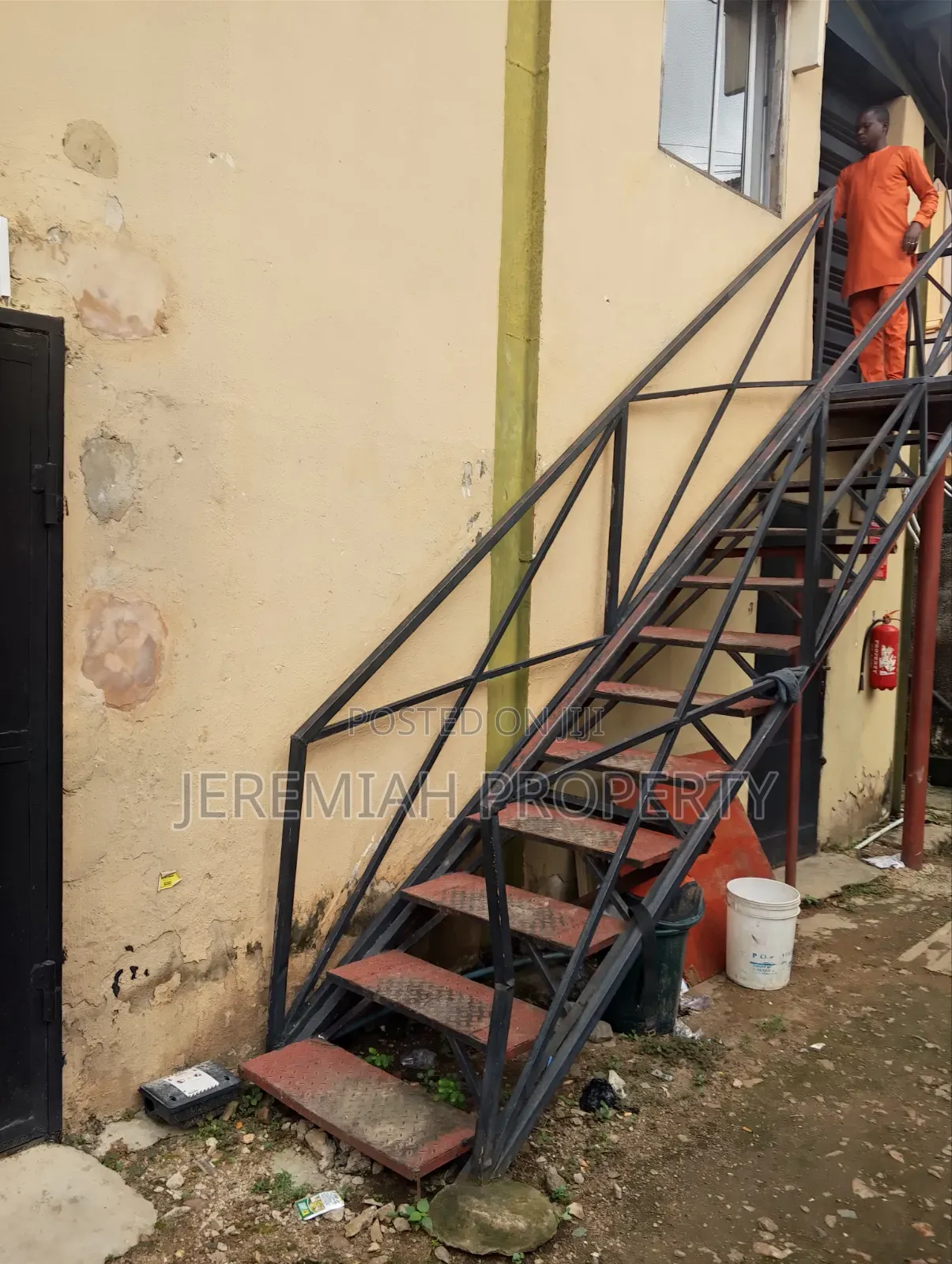 Big Office Space for Rent in Berger