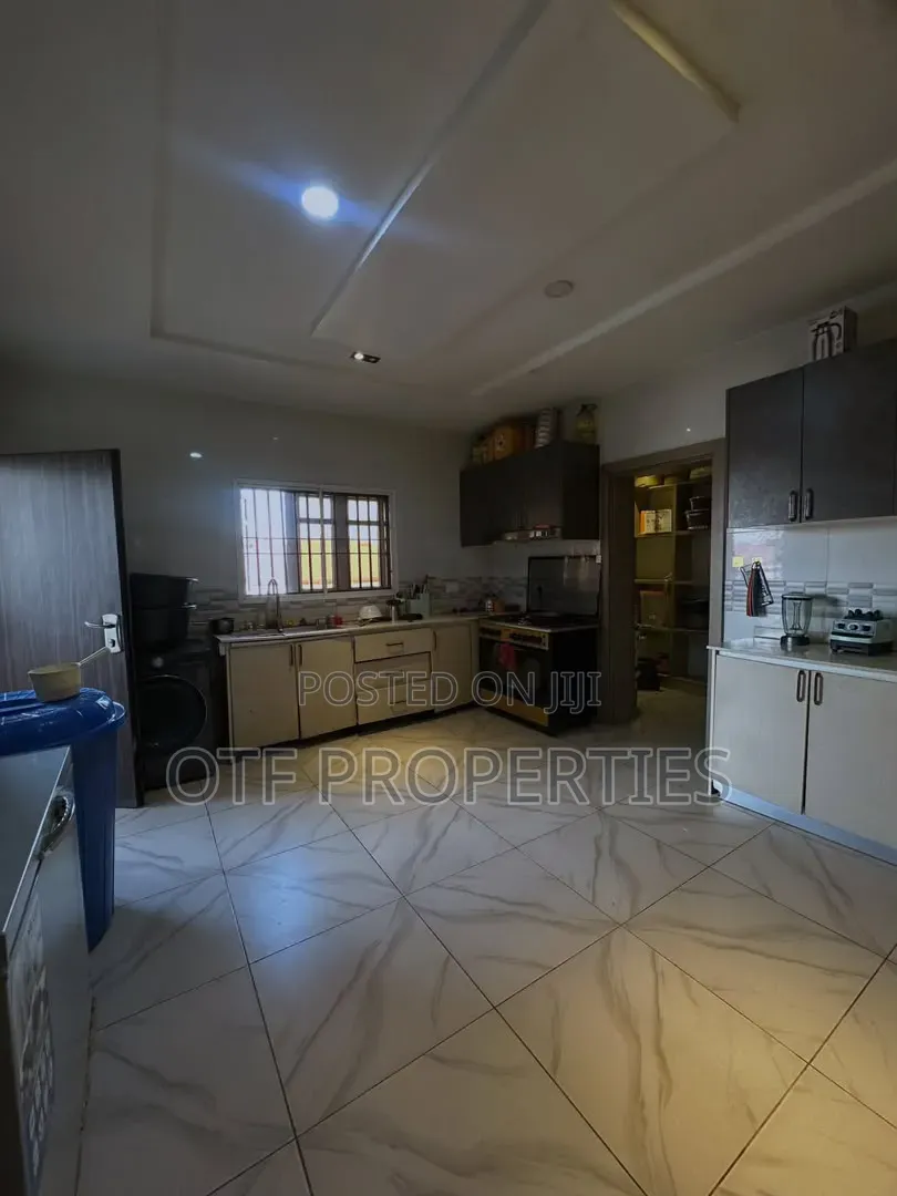 3bdrm Apartment in Wuye for sale in Wuye