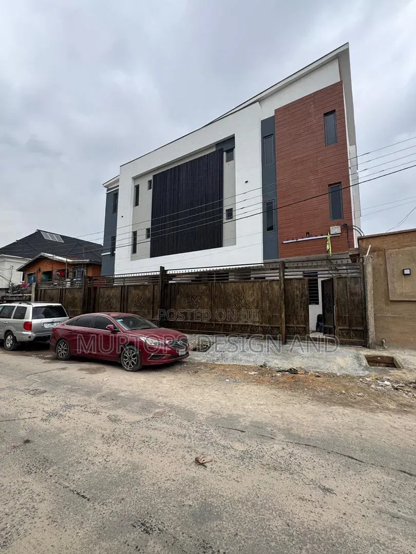 2bdrm Apartment in Lawanson for rent in Lawanson