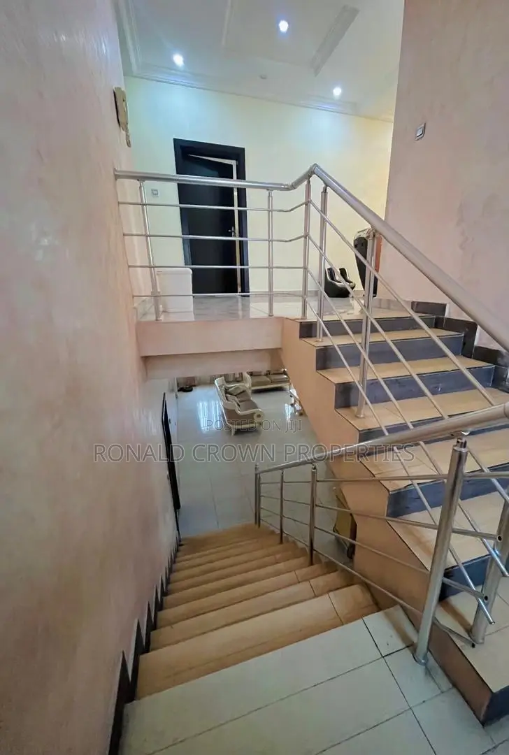 5bdrm Duplex in Osapa london for rent in Osapa london