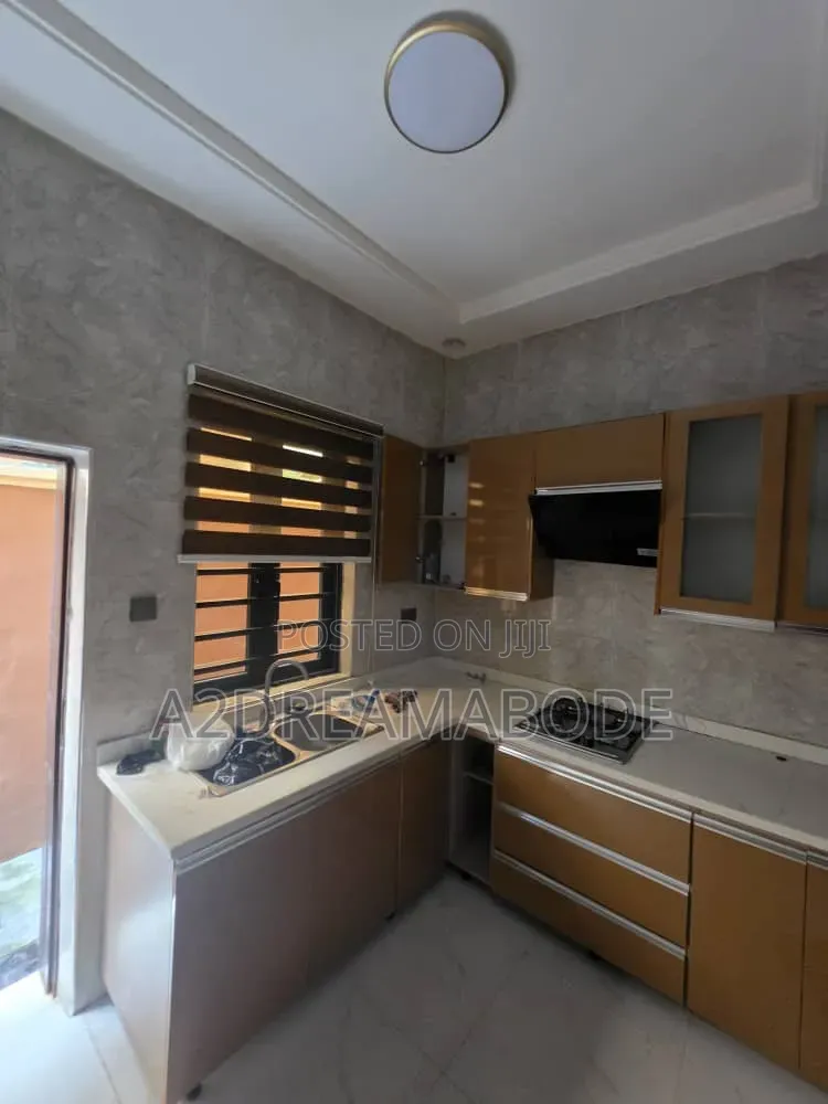 2bdrm Apartment in Omole Phase 2 for rent in Omole Phase 2
