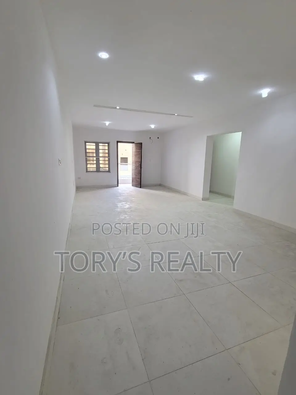 2bdrm Apartment in Lekki Phase 1 for rent in Lekki Phase 1